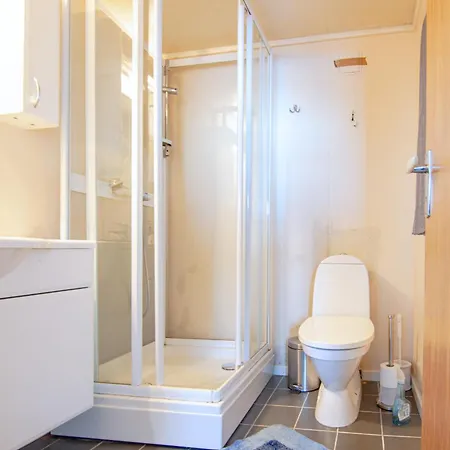 別荘 Koselig Lite Hus Ved Nonstinden,