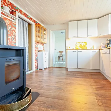 Koselig Lite Hus Ved Nonstinden,